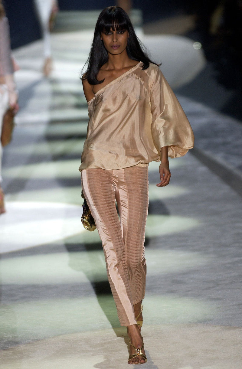 S/S2004 off the shoulder top